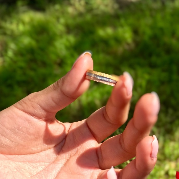 Set Of 3 Cute Gold Sparkly Rings - Picture 4 of 6
